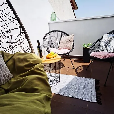 Apartmani Biograd *